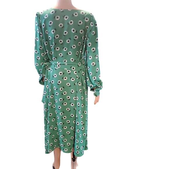 Halogen Size 1X Green Floral True Wrap Midi Dress Spring St. Patrick's - Picture 6 of 11
